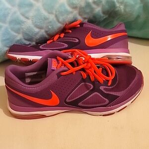 Womens purple Nike training shoes size 6